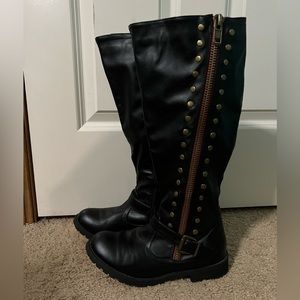 Bamboo Faux Leather Studded Zipper Boots